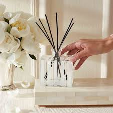 NEST New York Driftwood & Chamomile Reed Diffuser