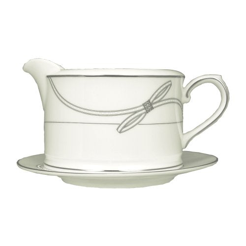 Royal Doulton Grace 14-ounce Gravy Boat